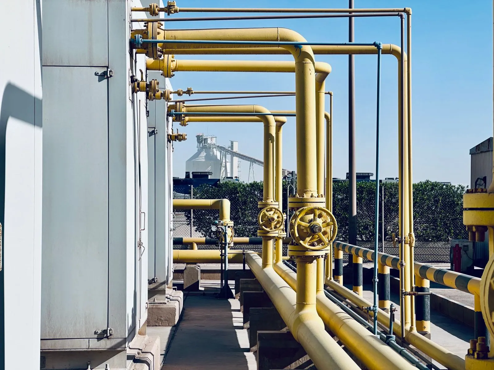 Yellow product pipelines and valves at a terminal